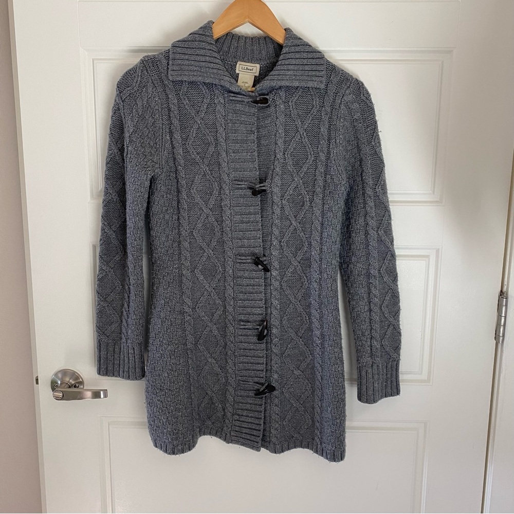 L.L. Bean Grey Cable Knit Women's Sweater